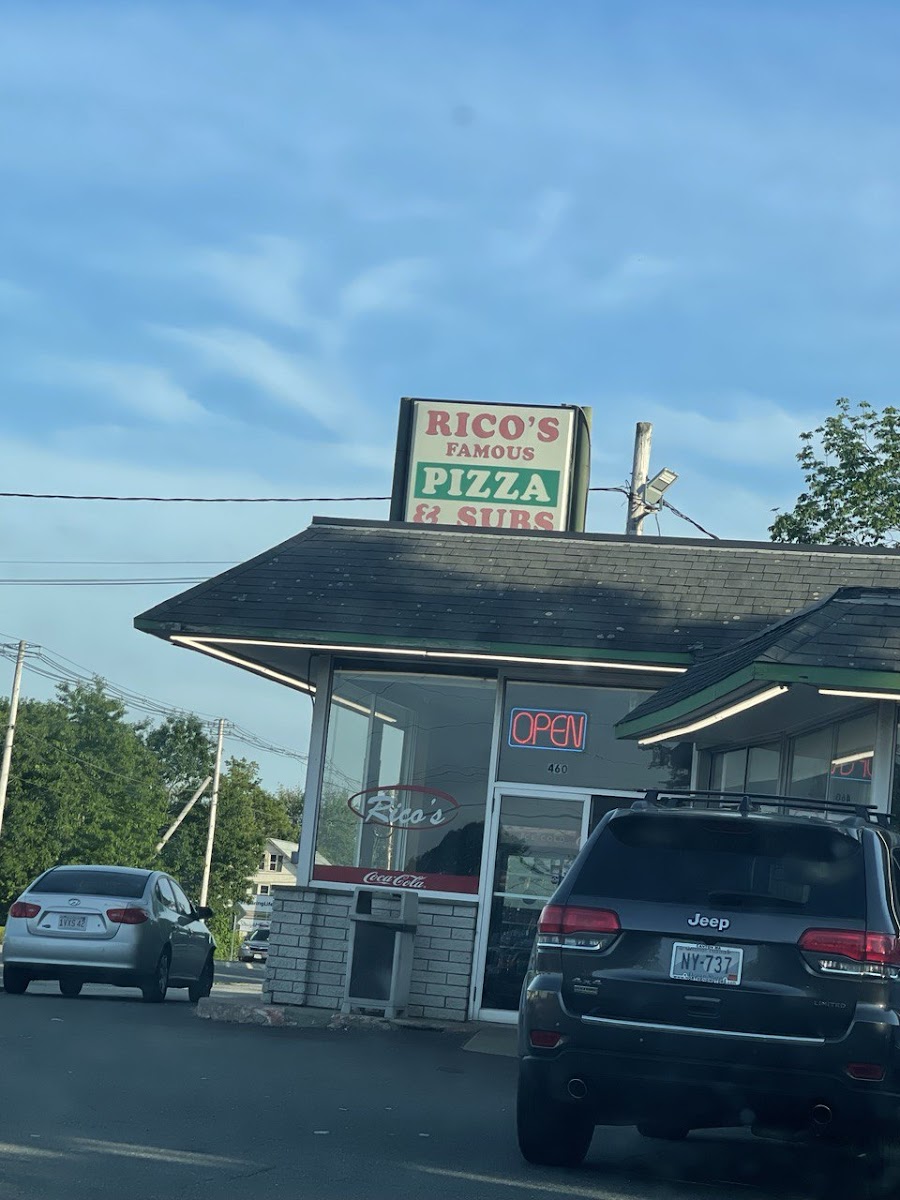 Rico's Submarine Shop